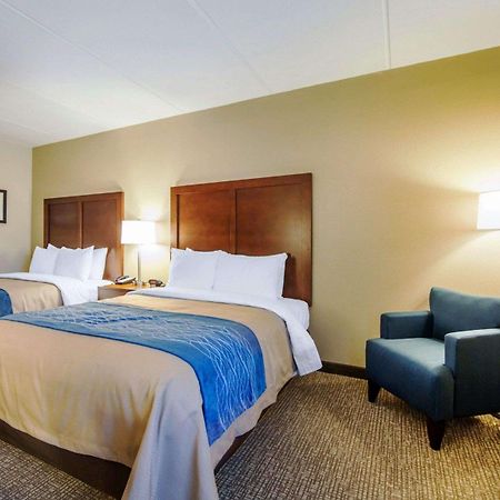 Comfort Inn At Royal Blue Pioneer Exterior foto