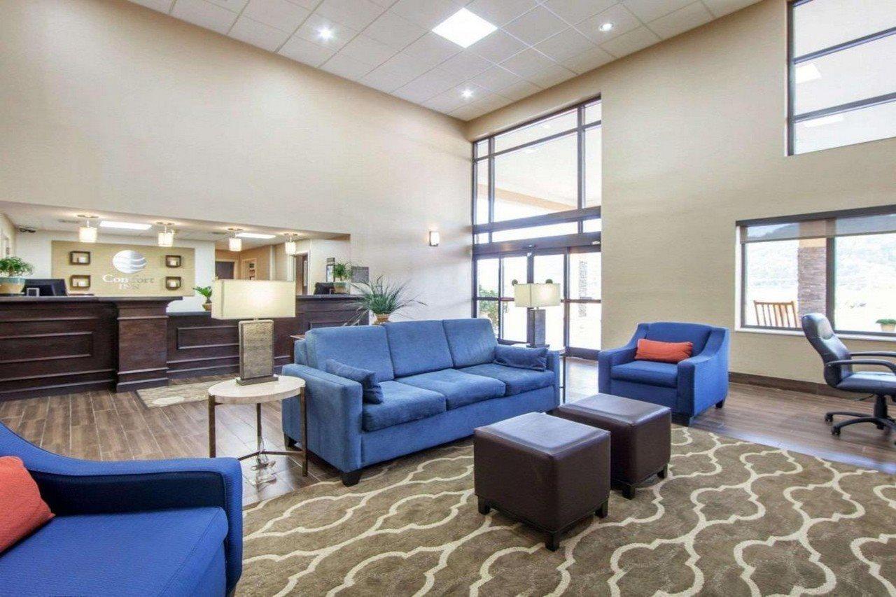 Comfort Inn At Royal Blue Pioneer Exterior foto