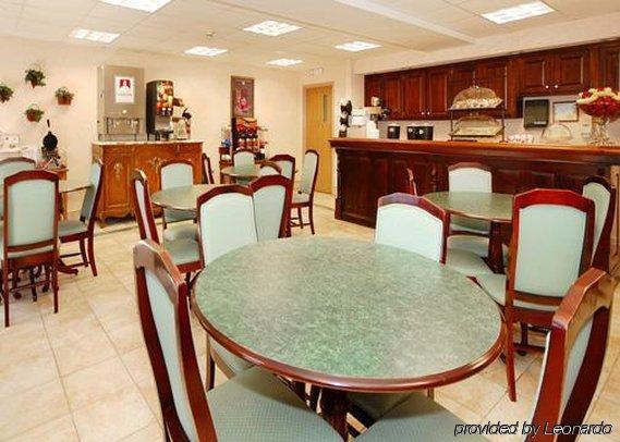 Comfort Inn At Royal Blue Pioneer Restaurant foto